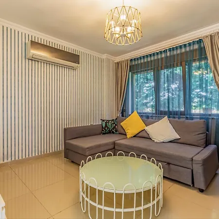 Vista Aparthotel *